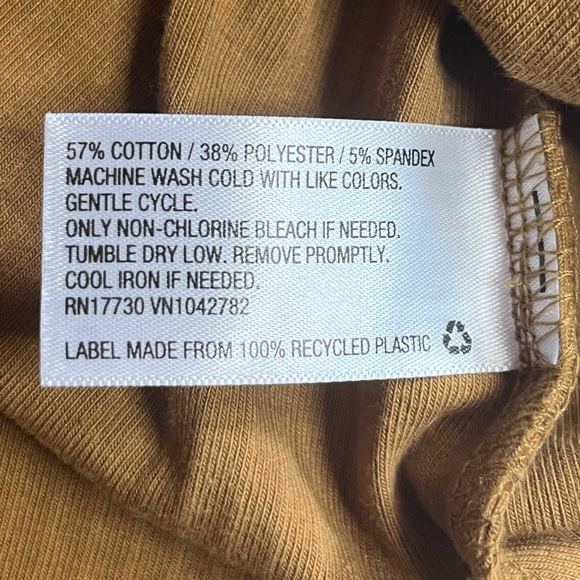 Maya Midi Bodycon Dress - Picture 9 of 10